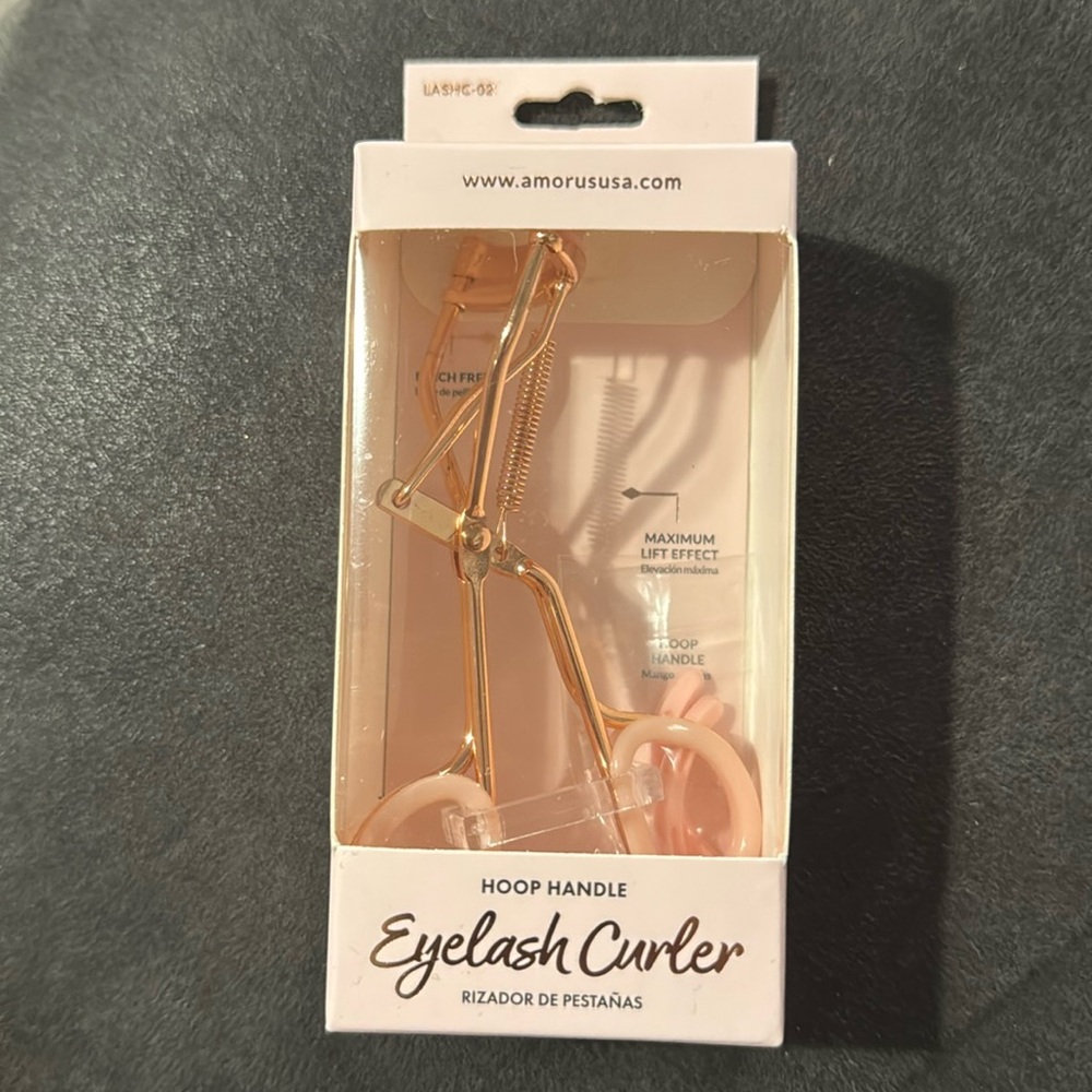 Hoop Handle Lash Curler